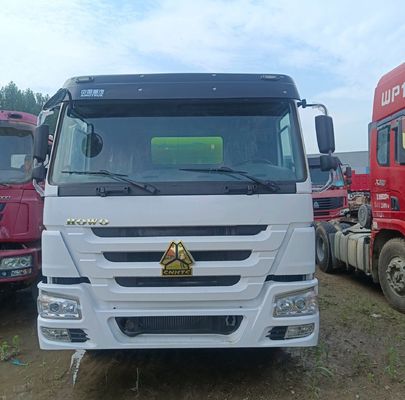 Sinotruk Chassis 12m3 380HP Concrete Mixer Truck for Building Material Construction