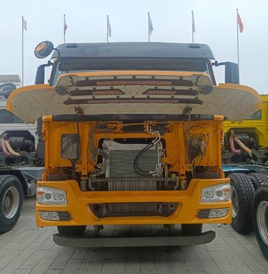 2024 Powerful Tractor with Air Suspension Seat Tubeless Tire Design Towing Semi Trailer