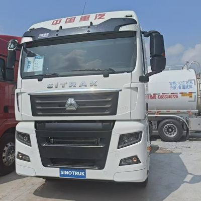 31-40t Load Capacity HOWO Tractor Truck with Air Suspension Driver Seat Features