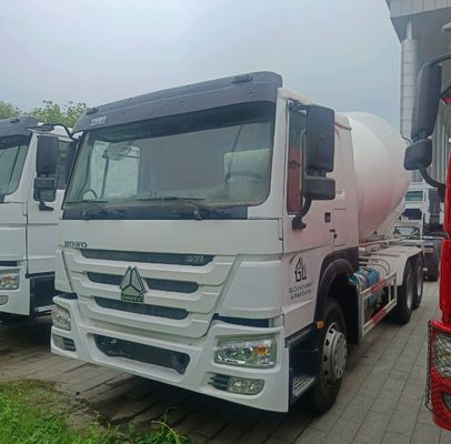 12m3 Concrete Mixer Truck with Sinotruk Chassis and Tyres Diesel Fuel Euro 3 Emission Standard