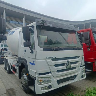 Direct Sale 12m3 HOWO Cement Mixer Truck with Sinotruk Chassis ISO9000 Certified