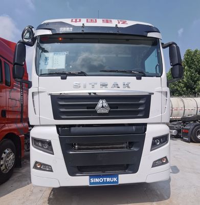 Manual Transmission HOWO Tractor Truck with Customized and Comfortable Air Suspension Seat