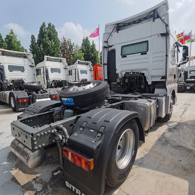 Manual Transmission HOWO Tractor Truck with Customized and Comfortable Air Suspension Seat