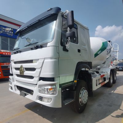 30T Payload Carbon Steel HOWO Concrete Mixer Truck with Hydraulic Steering and Tyres