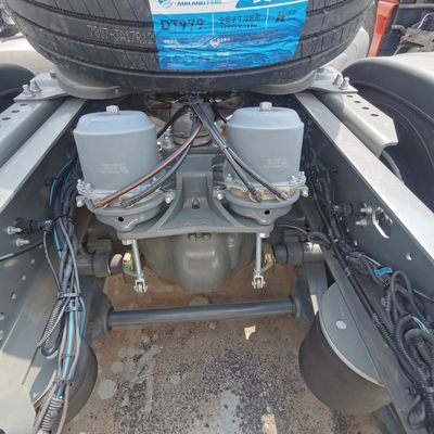 1000L Fuel Tank Cargo Transport Truck with Heavy Duty Features and Return refunds Option