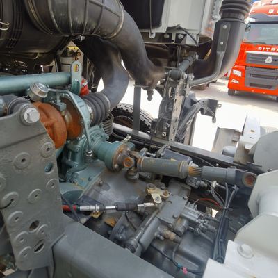 Customized Request Tyres Hydraulic Steering Agitator Lorry for Construction Vehicles
