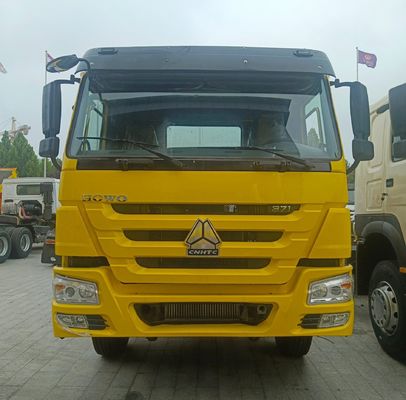 Heavy Duty Transport 371HOWO Diesel Tractor Truck with Customized Box and Carbon Steel