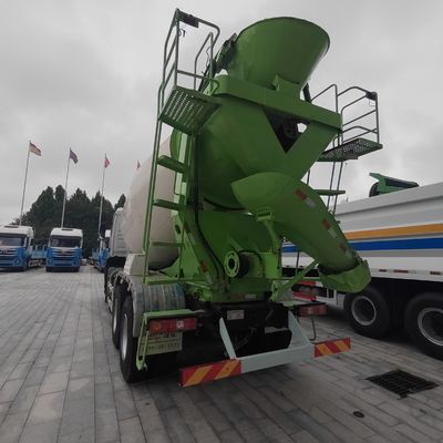 Hydraulic Steering System Heavy-Duty Construction Mixing Truck with Tyre and Agitator