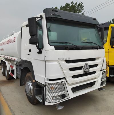 Transport HOWO Water Delivery Truck with Diesel Fuel and Carbon Steel Cargo Box