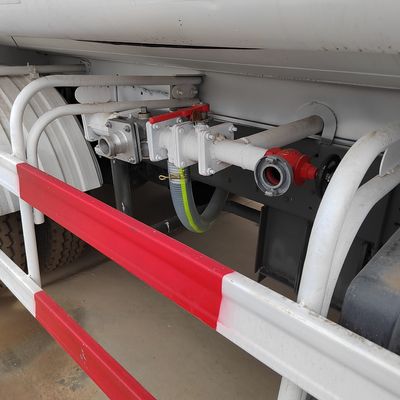 Transport HOWO Water Delivery Truck with Diesel Fuel and Carbon Steel Cargo Box
