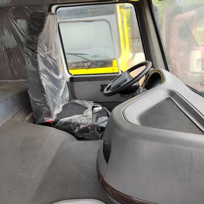 Sinotruk HOWO 6X4 15000L 2000m sup3 Drinking Spraying Water Delivery Truck