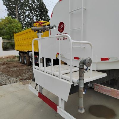 Spraying Sinotruk HOWO 6X4 Water Delivery Truck with Package Gross Weight 13570.000kg