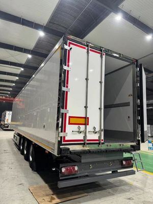 Large Volume Food Transport Sinotruk Chassis Refrigerated Trailer 8.000kg Gross Weight