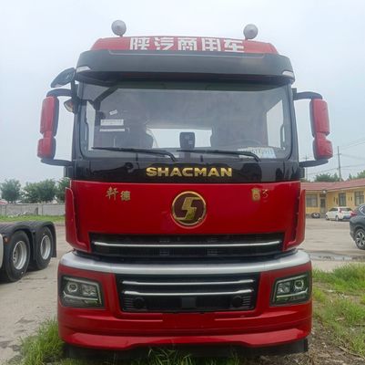 400L Fuel Tank Capacity Shacman Diesel 6X4 Tractor Truck with Tubeless Tire Design