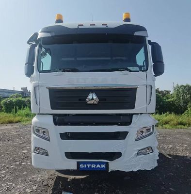Tubeless Used Heavy Duty Tractor Cargo Transport Truck Sitrak with 600L Fuel Capacity