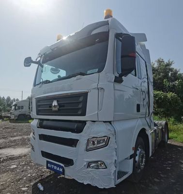 Customized Sitrak Tractor Cargo Transport Truck for High Capacity Fuel Tank Transport