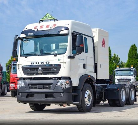 Sinotruk HOWO Cnl LNG Tractor Head for Towing Semi Trailer 6×4 Drive Wheel Performance