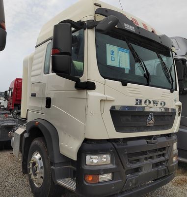 Driver Seat Air Suspension Seat Second-Hand Sinotruck HOWO 6X4 CNG Truck Customized