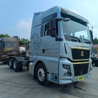 Shandeka 630HP Tractor 6 * 4/4 * 2/6 * 2 8.25m*2.55m*3.96m with 8.25m*2.55m*3.96m Size