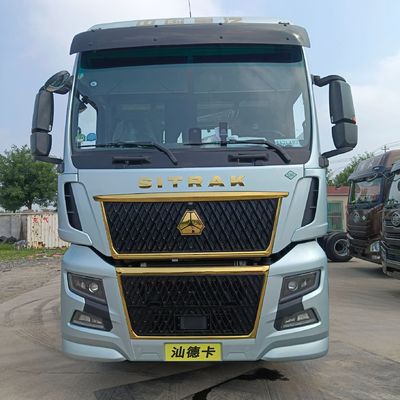 2024 Light Shandeka 6 * 4/4 * 2/6 * 2 840 630HP Traction Transport Truck with Design