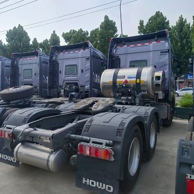 2024 HOWO 6X4 Manual Left Trailer Diesel Commercial Scraper for Initial Payment