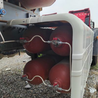 Tire Design Tubeless Customized Second Hand Sinotruck Sitrak HOWO 6X4 CNG Tractor