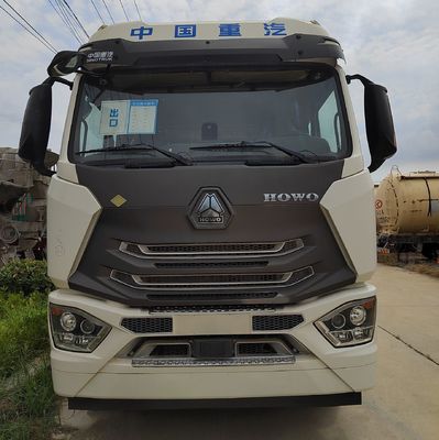 ISO US Certified Heavy Duty off-Road Vehicle Sinotruk 30t Truck for Transporting Cargo