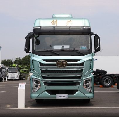 Customized LNG and CNG FAW X6000 Tractor Truck with 580HP