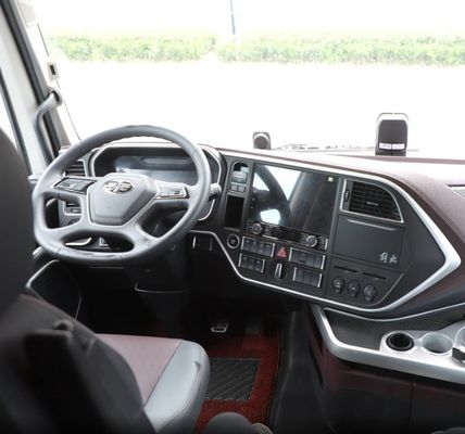 Customized LNG and CNG FAW X6000 Tractor Truck with 580HP