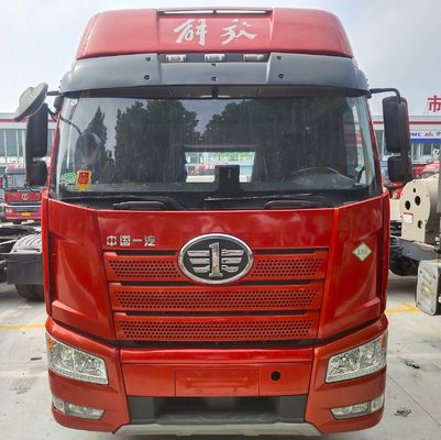 Tubeless Tire Design FAW Jiefang J6plng Gas 6X4 and 6X2 Traction Transport Trucks Tractors