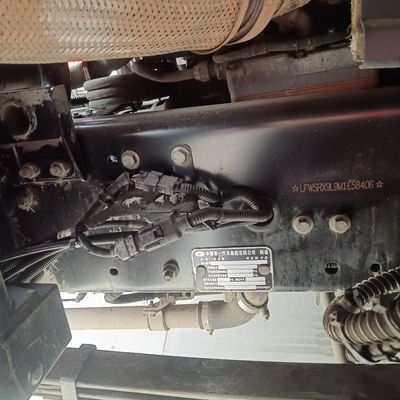 Carbon Steel Cargo Box Material Sales on 's CA4250P66M25T1E6 Heavy Duty Gas Vehicle