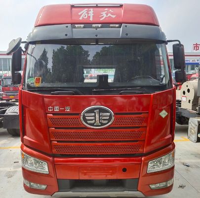 Sales FAW J6p Gas 6X4 Truck with Front Lifting Style and 6 Months After-sales Service