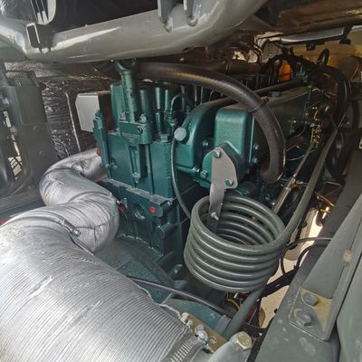 ZZ4257N3247E1H Sinotruk HOWO Tractor Trailer with 600L Fuel Tank and Fuel