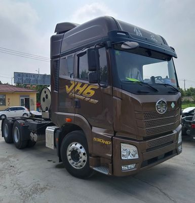 630HP Liberation Gas Tractor Transport Vehicle with Tyre and Advanced Steering System