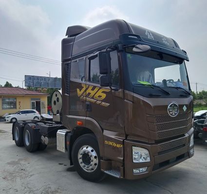 Diesel Liberation Gas Truck 4*2 with Power Steering and Carbon Steel Cargo Box Material