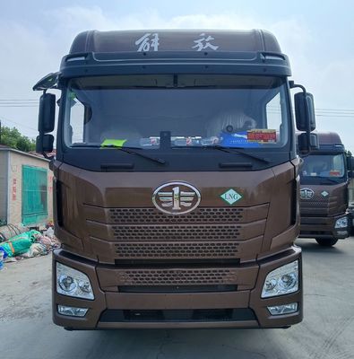 Power 630HP Jh6 Gas Tractor Transport Truck for US Currency and Power Performance