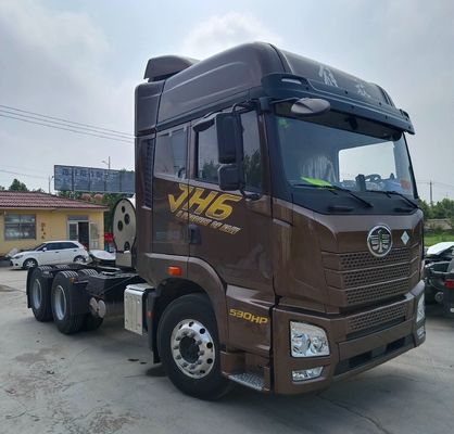 National Heavy Duty Truck LNG Tractor Transport Vehicle with Tubeless Tire Design