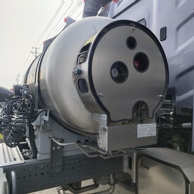 Haowo LNG Tractor Truck 6*4/4*2/6*2 The Perfect Solution for Heavy-Duty Transportation