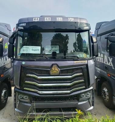 Customized 6X4 LNG Vehicle for Professional Needs Durable Long Haul Transport Truck
