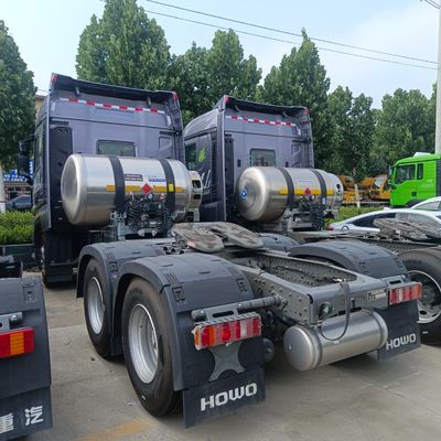 Customization 2024 Light HOWO LNG Gas Traction Truck 6 * 4/4 * 2/6 * 2 480HP to 700HP