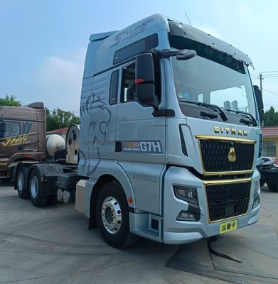 8800.000kg Package Gross Weight Shandeka G7h LNG Gas Traction Truck for Market