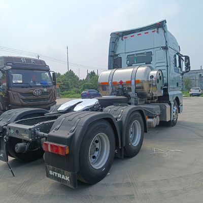 630HP 6*4 2024 Shandeka G7h LNG Tractor Truck for Transporting 8.25m*2.55m*3.96m Cargo
