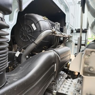 2024 Shandeka G7h LNG Gas Tractor Truck 6 * 4 630HP Transport Truck Tractor Head