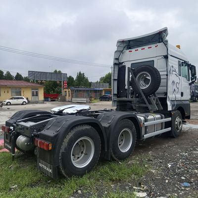 Shandeka Traction Truck 390HP Diesel Engine 6*4/4*2/6*2 with Customized Request