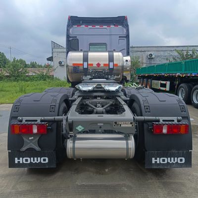 Max HOWO LNG Automatic Transmission Tractor Vehicle with Package Gross Weight 8800kg