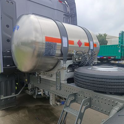 2024 HOWO 6X4/4X2LNG540HP Automatic Transmission Traction Transport Truck for Sale