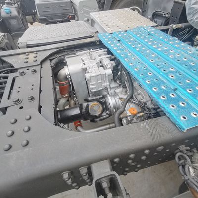 420HP Diesel Beiben Tractor Truck with Power Assistance and Hydraulic Steering System